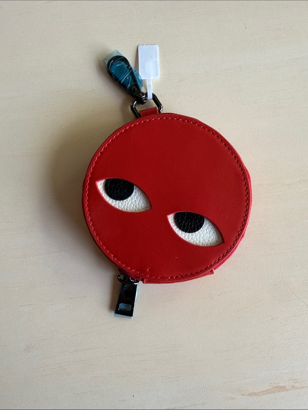Min & Mon red eye keychain zip pouch